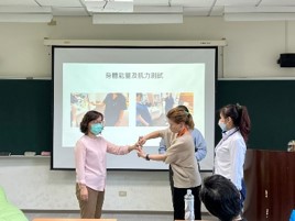 於國際輔助醫學高峰會／跨領域智慧醫學應用學術論壇，與台灣輔助醫學醫學會合辦元宇宙亞健康照護工作坊，並於聲光電磁論壇擔任座長，主講量子醫學於再生醫學之應用